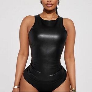 Fashion Nova Black Sleeveless Fitted Bodysuit